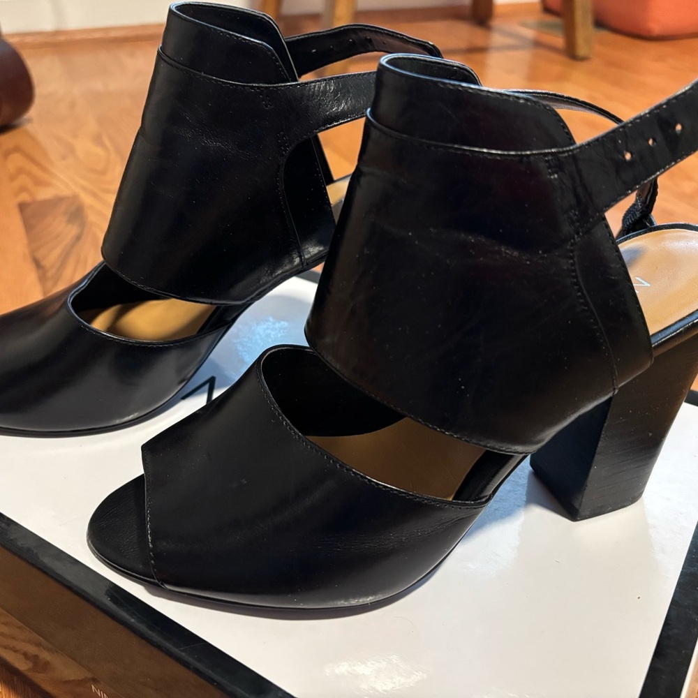 Nine West Black Cut-Out Heels